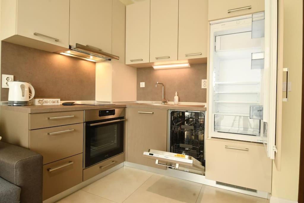 Inb Banishora Spot Apartamento *
